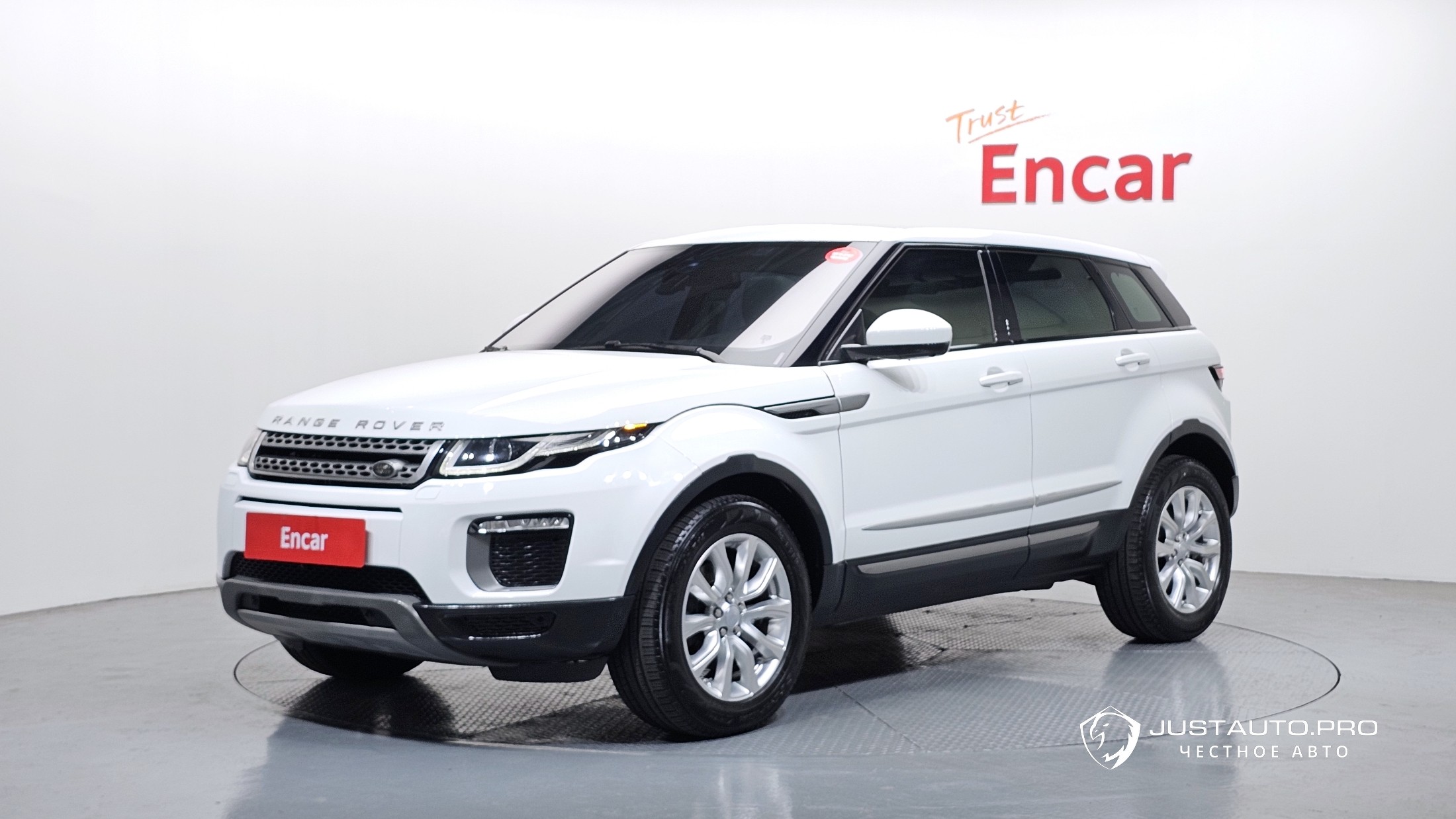 Автомобиль Land Rover Range Rover Evoque