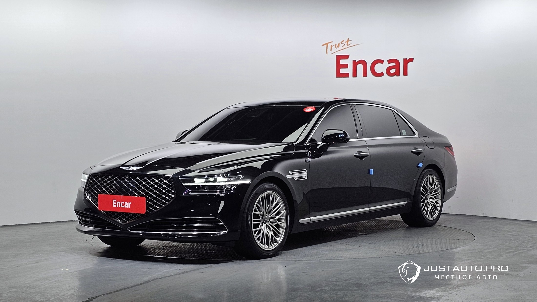 Автомобиль Genesis G90