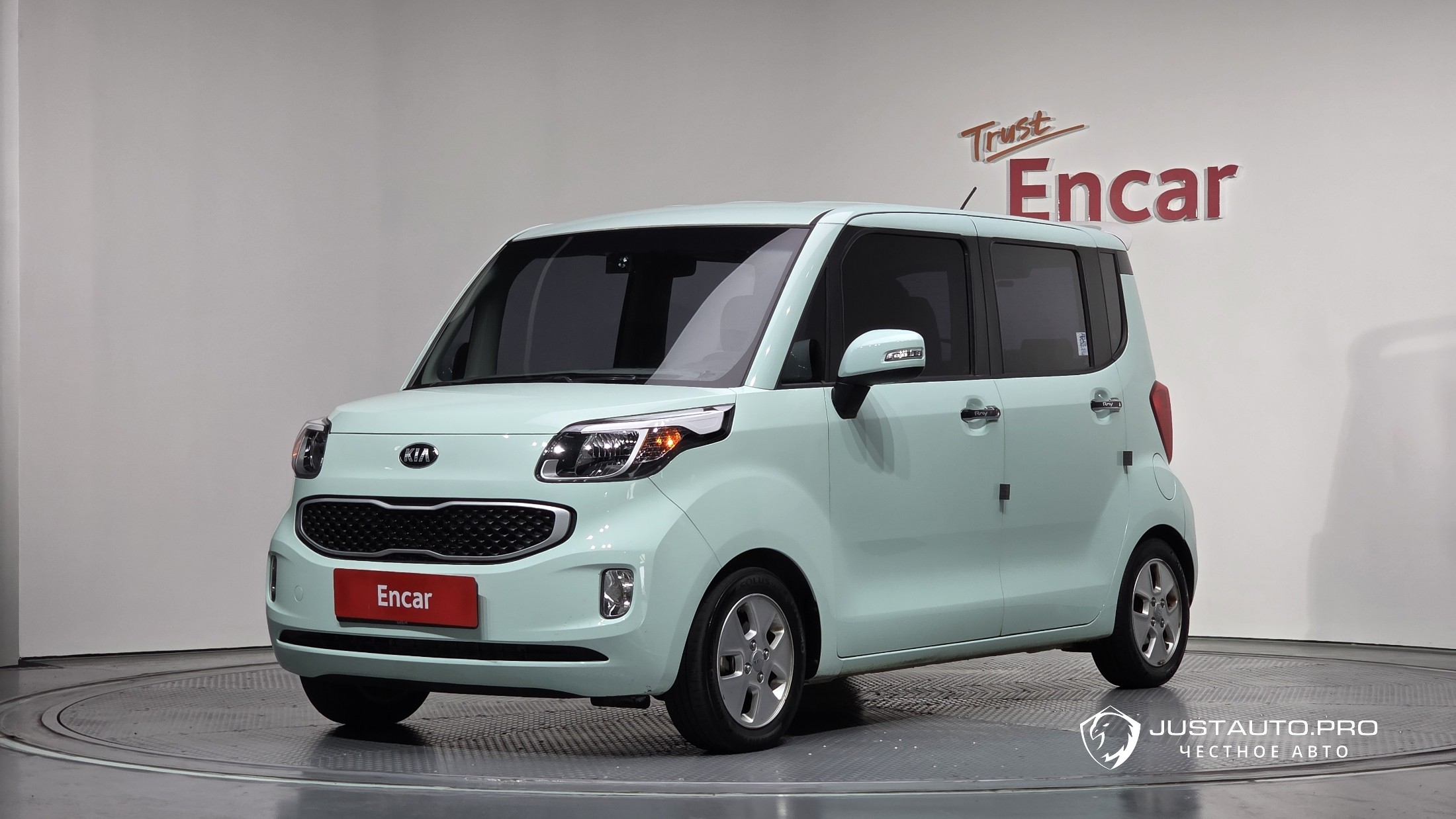 Автомобиль Kia RAY