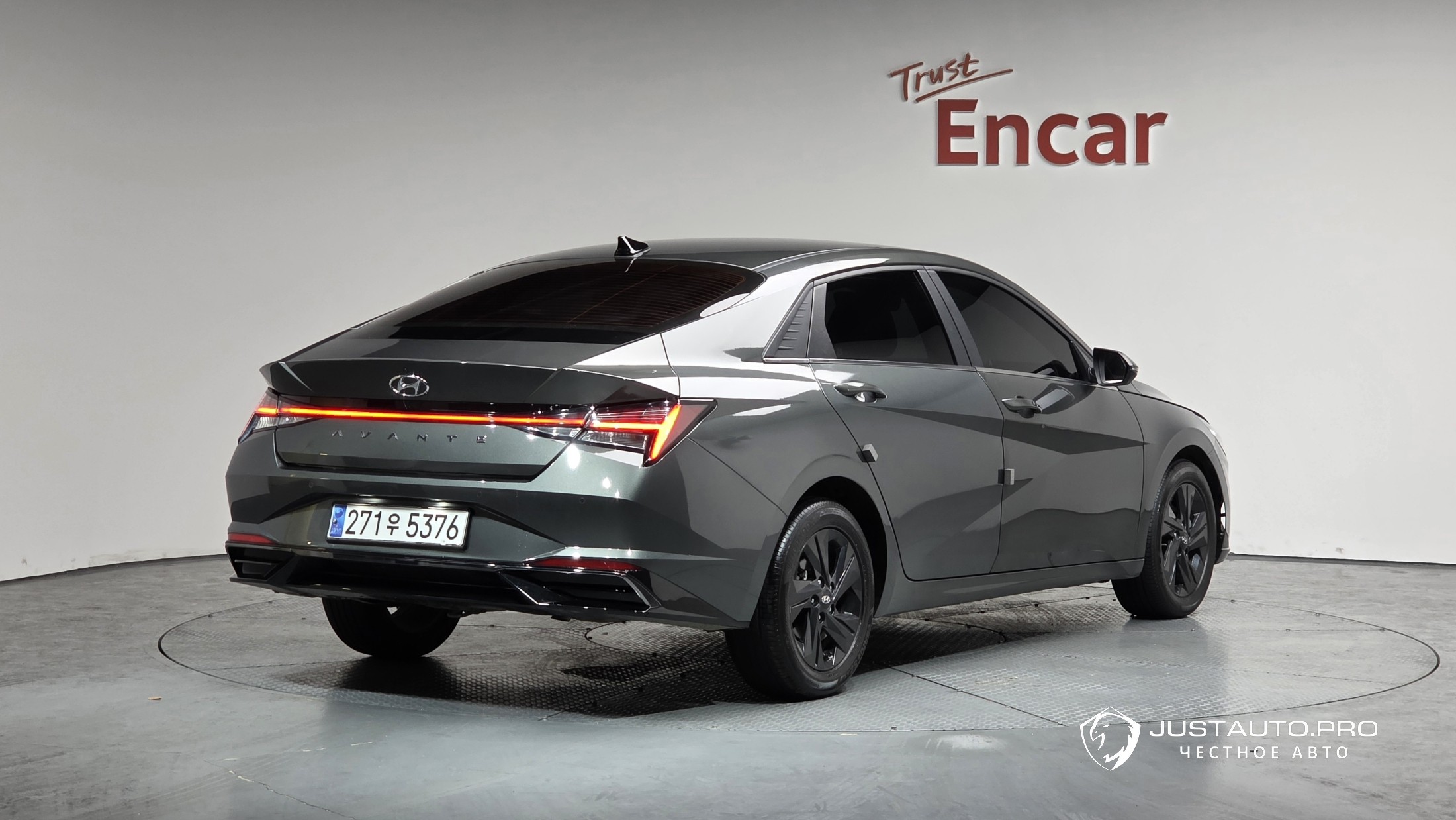 Автомобиль Hyundai AVANTE
