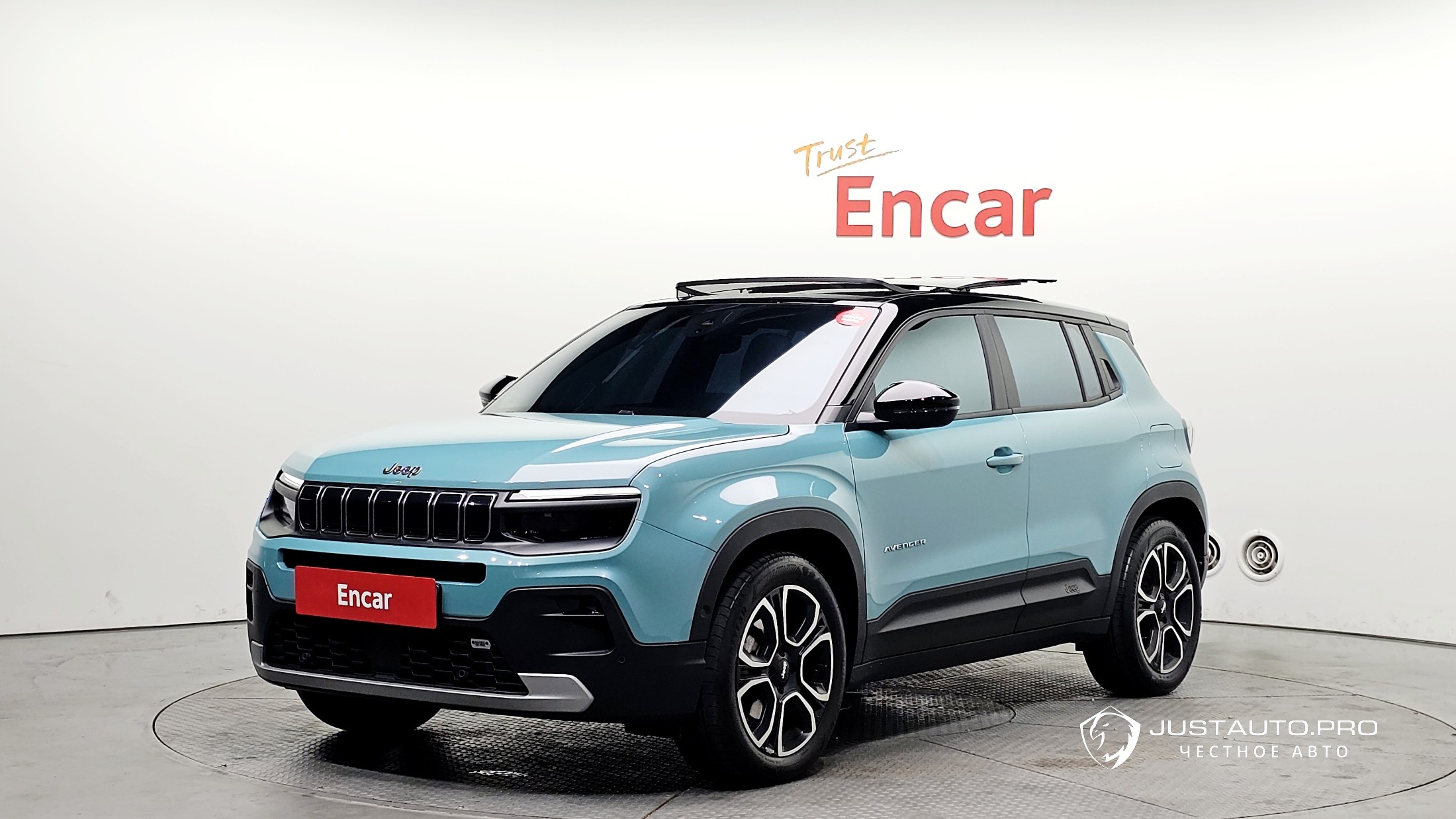 Автомобиль Jeep Avenger