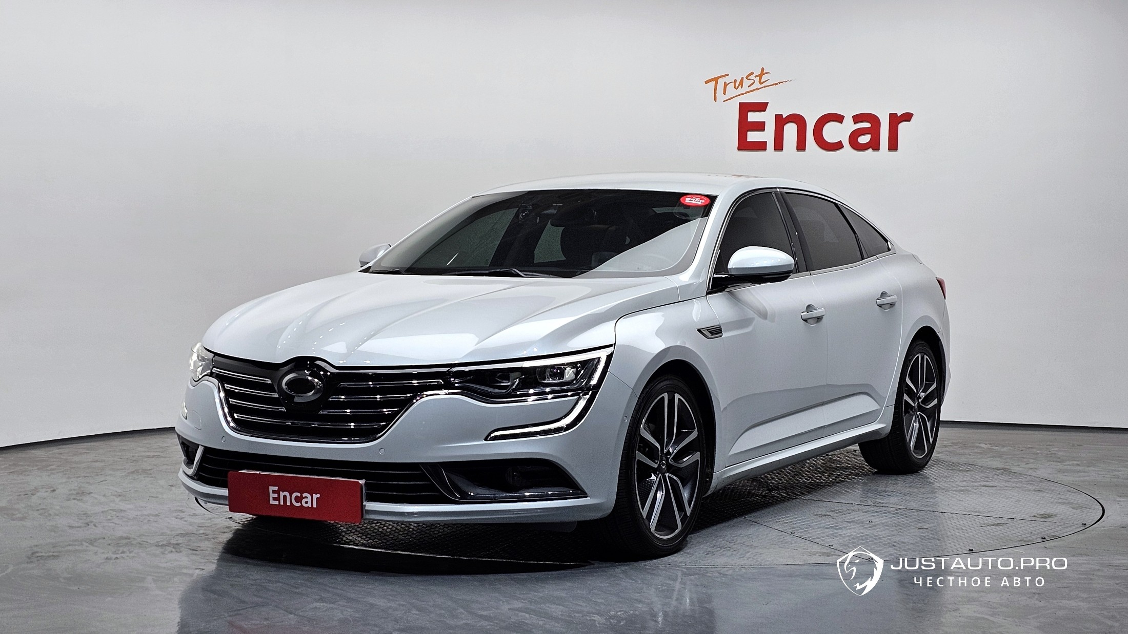 Автомобиль Renault-KoreaSamsung SM6