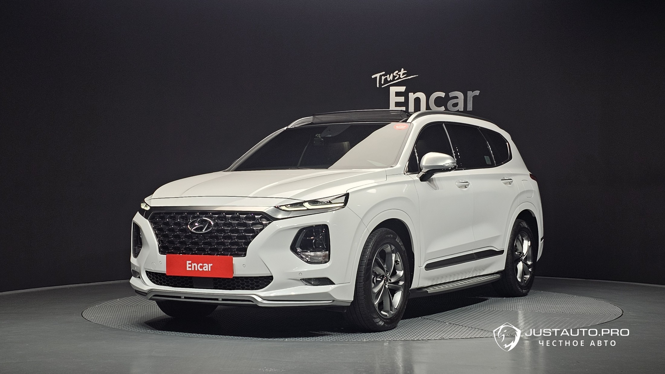 Автомобиль Hyundai Santafe