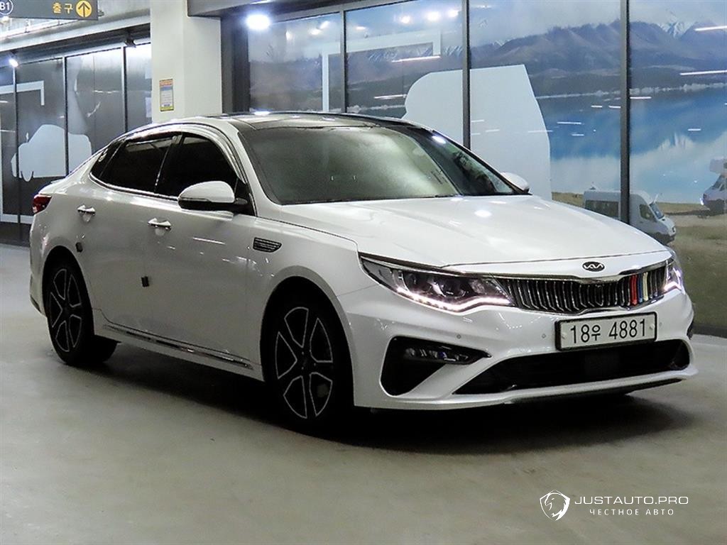 Автомобиль Kia K5