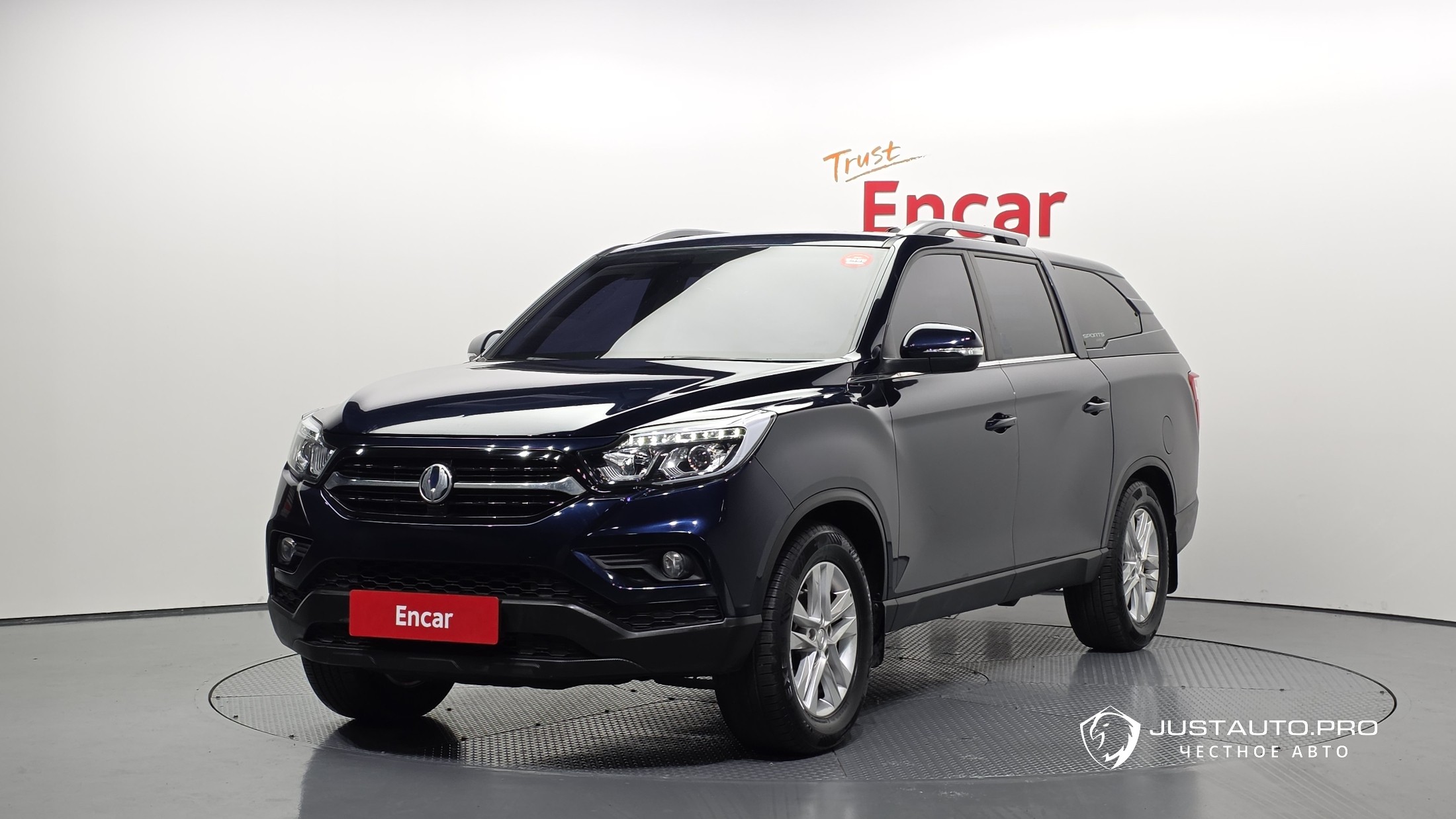 Автомобиль KG_Mobility_Ssangyong Rexton