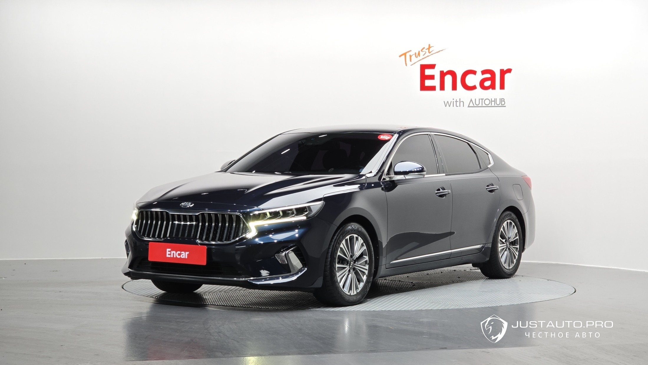 Автомобиль Kia K7