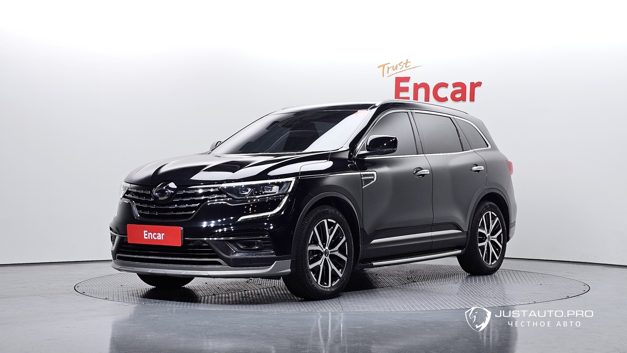 Автомобиль Renault-KoreaSamsung QM6