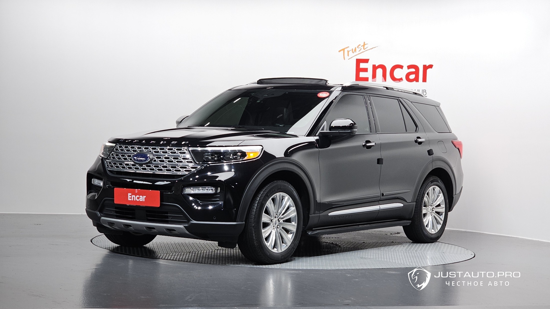Автомобиль Ford Explorer