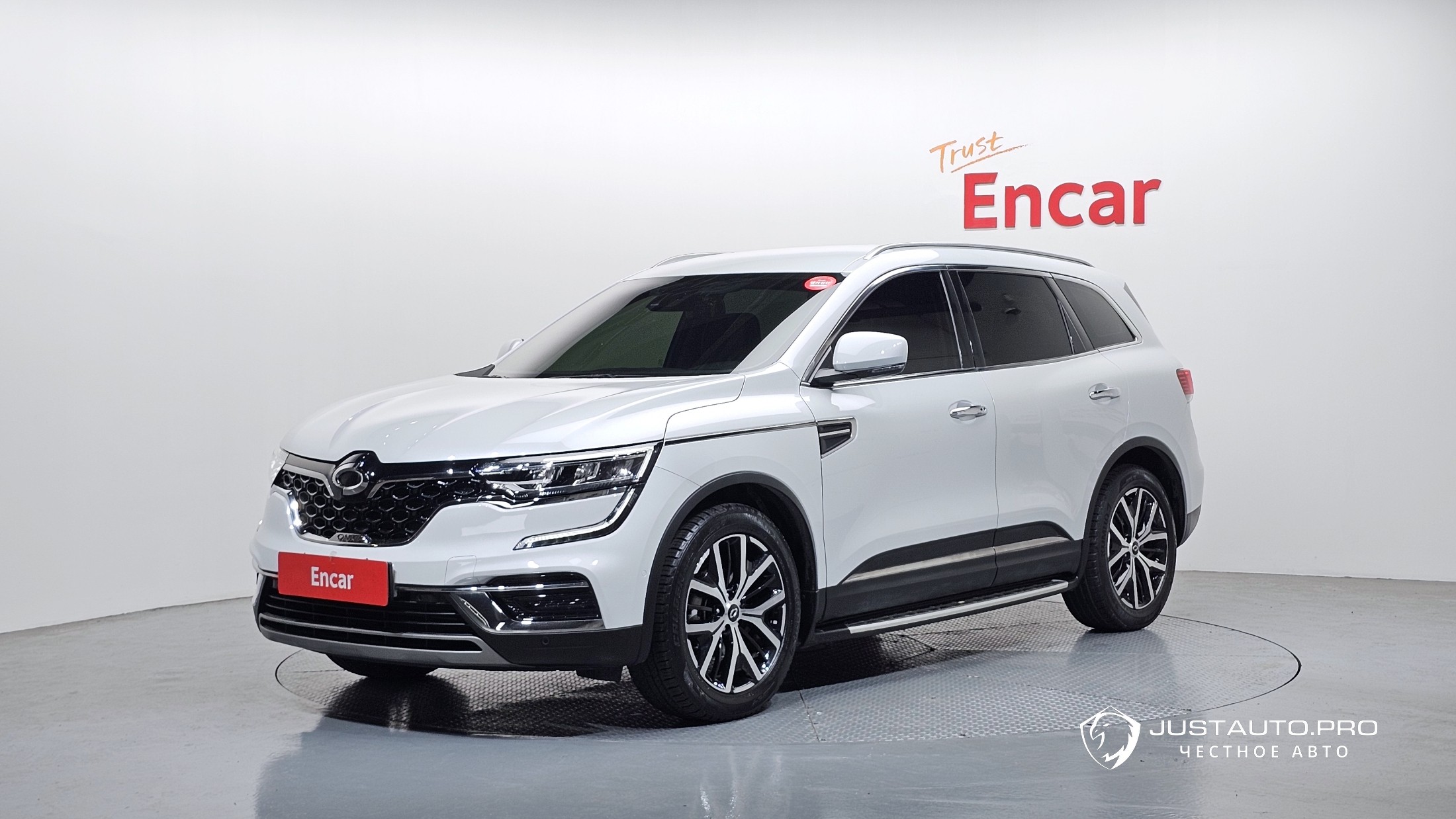 Автомобиль Renault-KoreaSamsung QM6