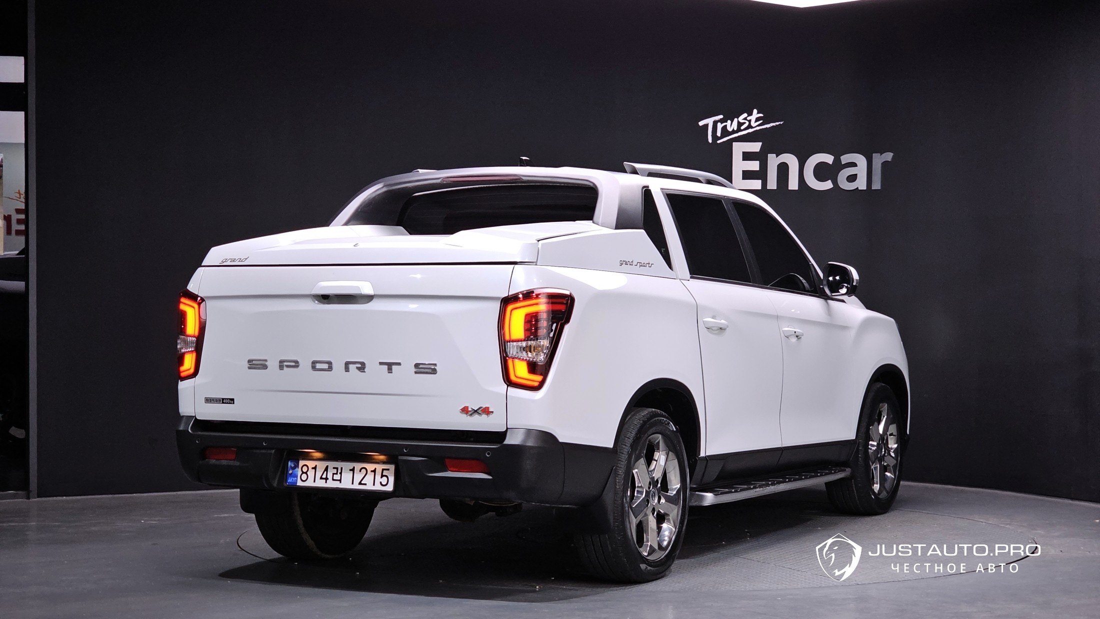 Автомобиль KG_Mobility_Ssangyong Rexton