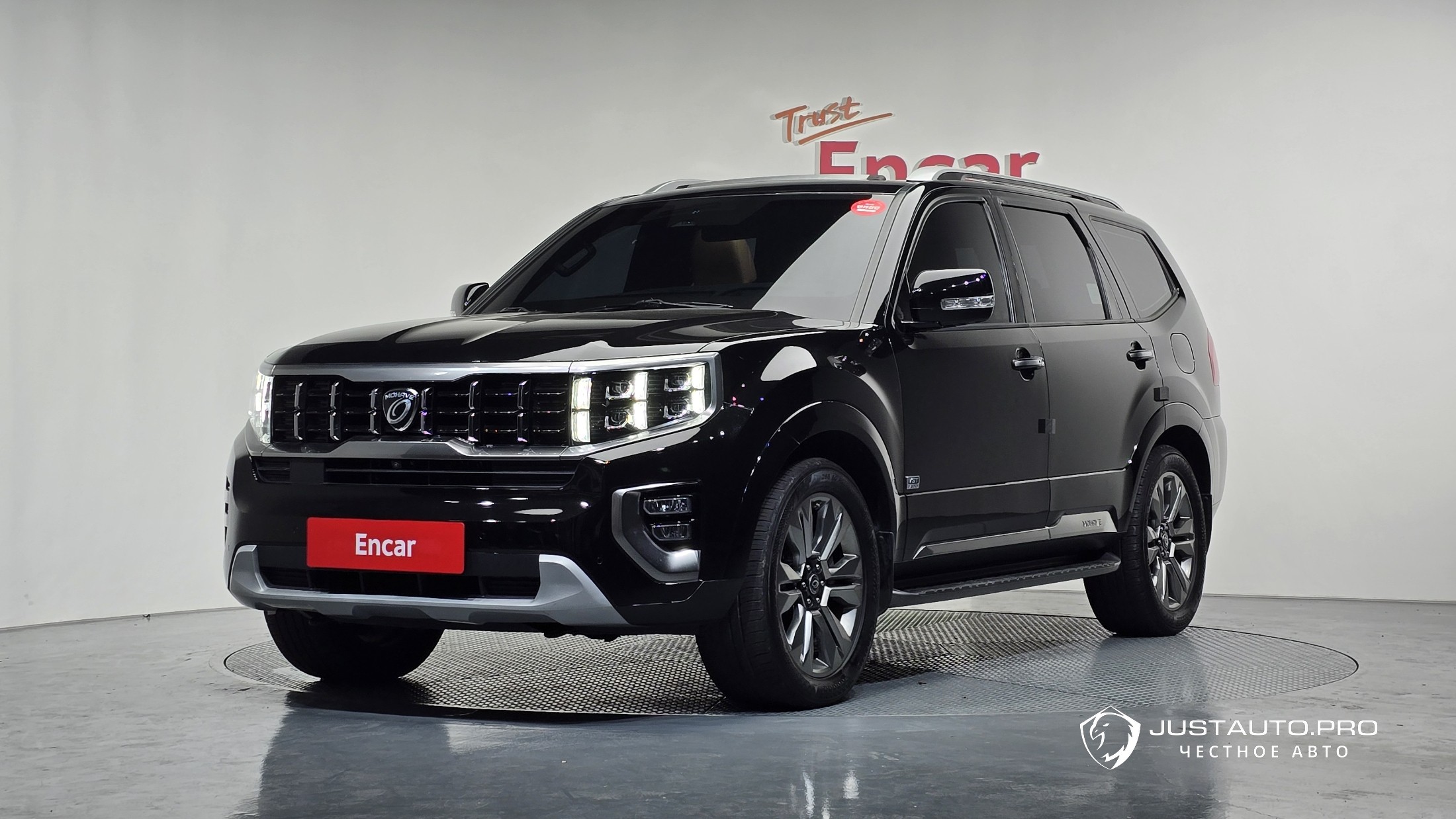 Автомобиль Kia Mohave