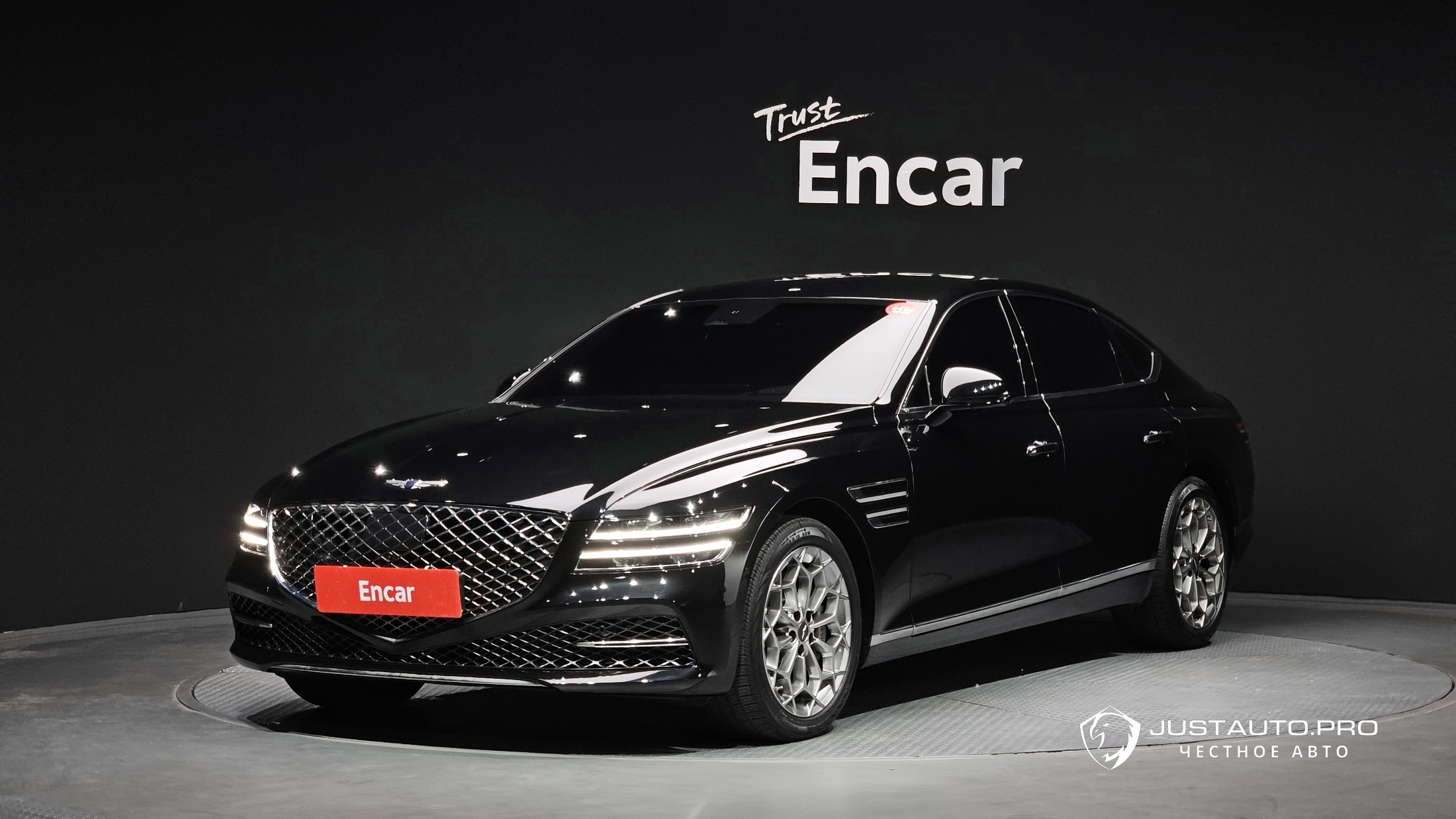 Автомобиль Genesis G80