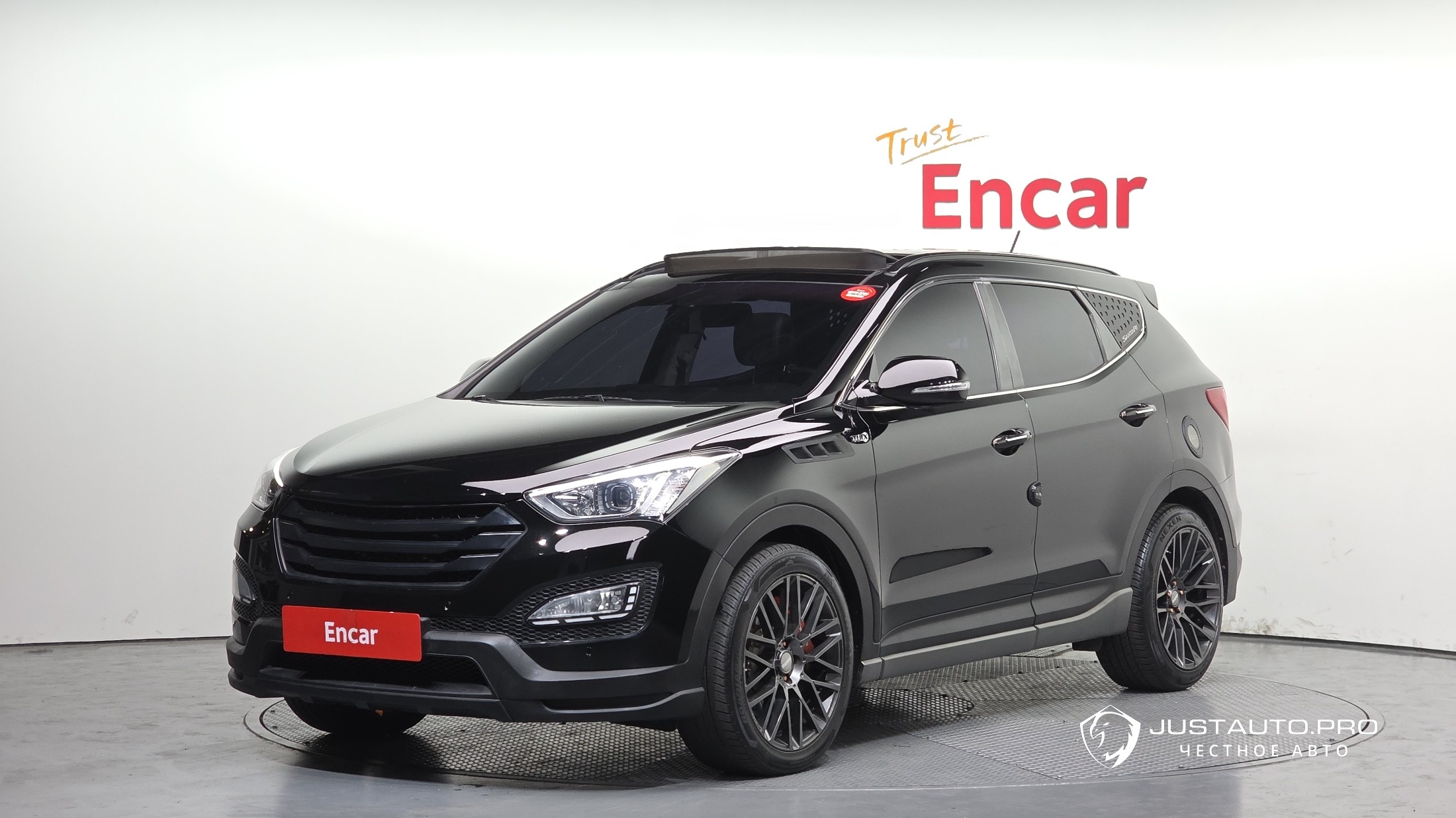 Автомобиль Hyundai Santafe