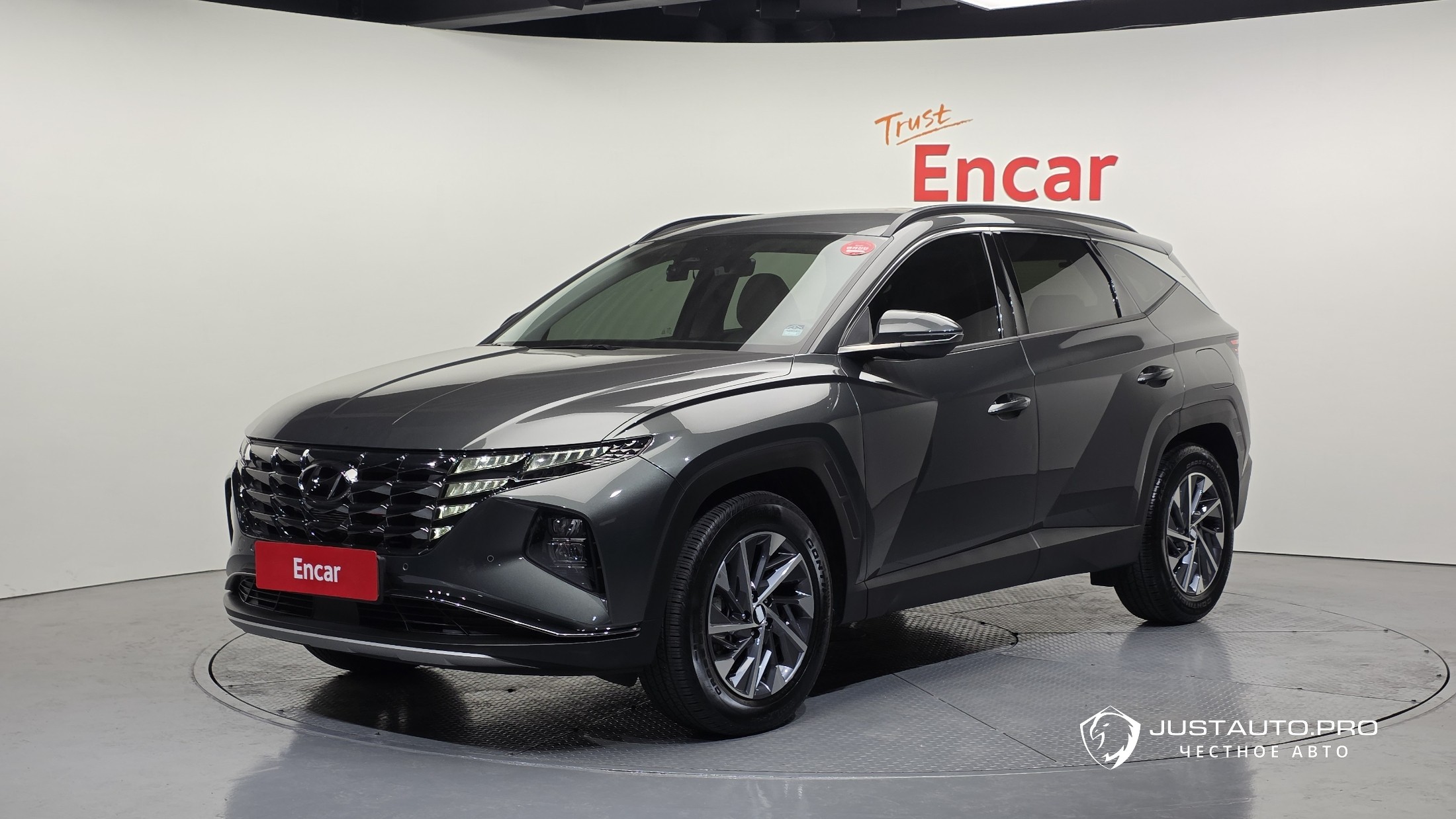Автомобиль Hyundai Tucson