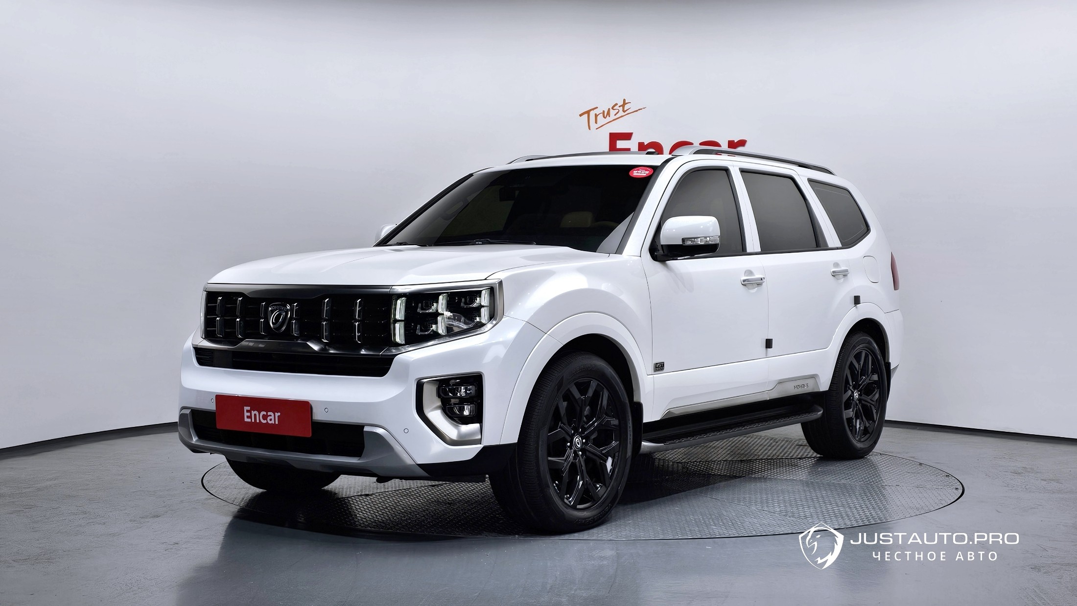 Автомобиль Kia Mohave
