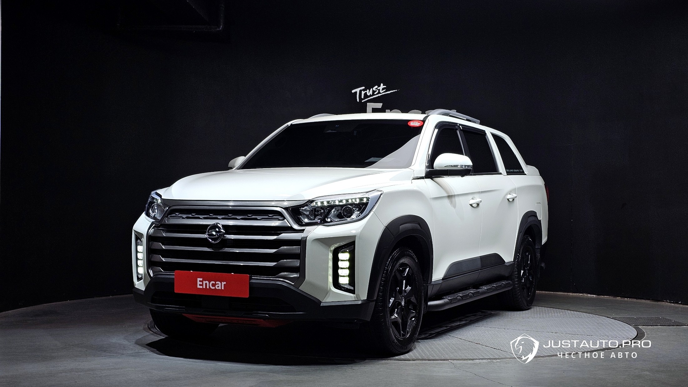 Автомобиль KG_Mobility_Ssangyong Rexton