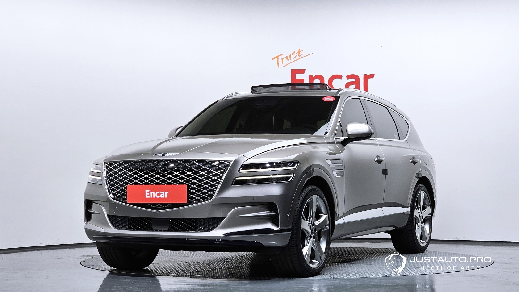 Автомобиль Genesis GV80