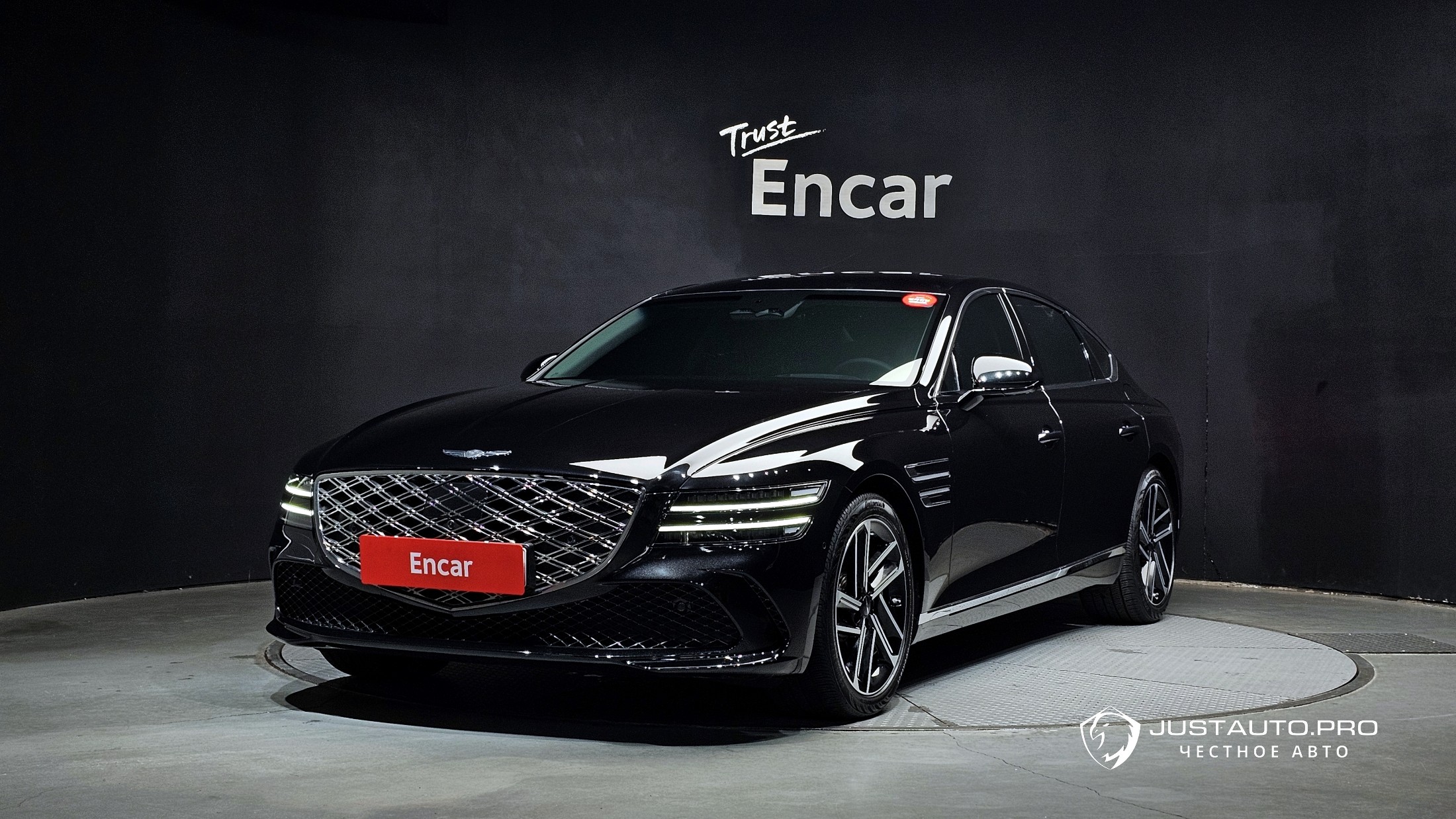 Автомобиль Genesis G80