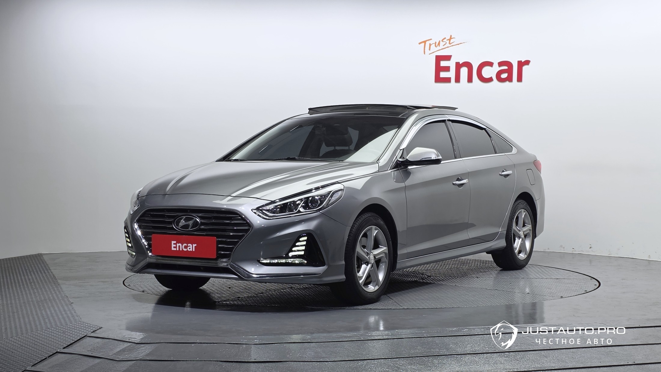 Автомобиль Hyundai Sonata