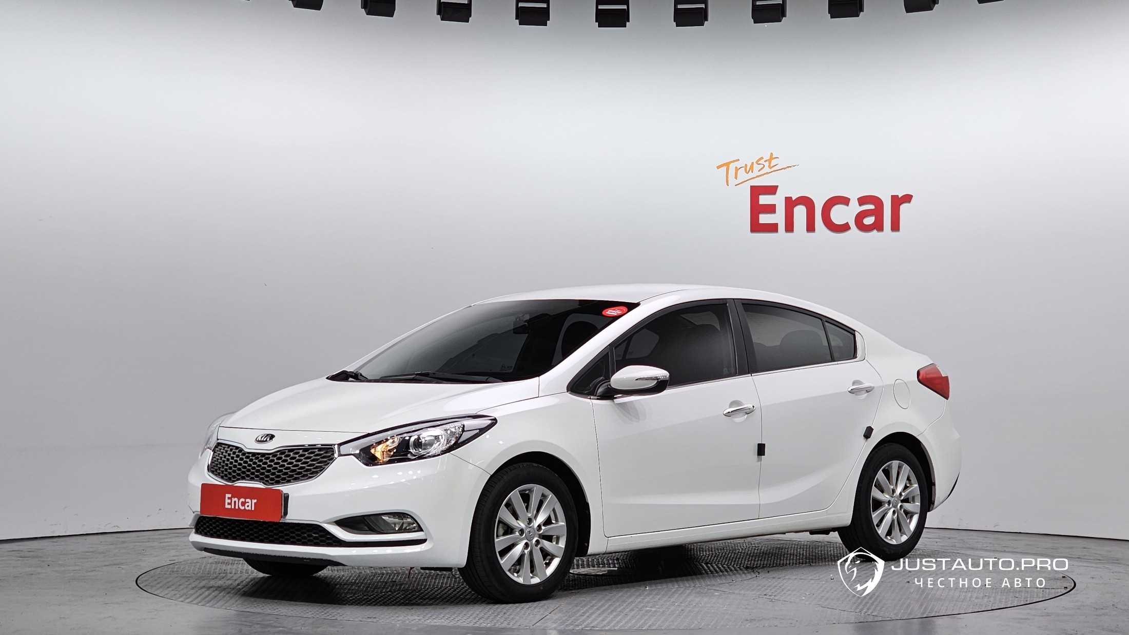 Автомобиль Kia K3