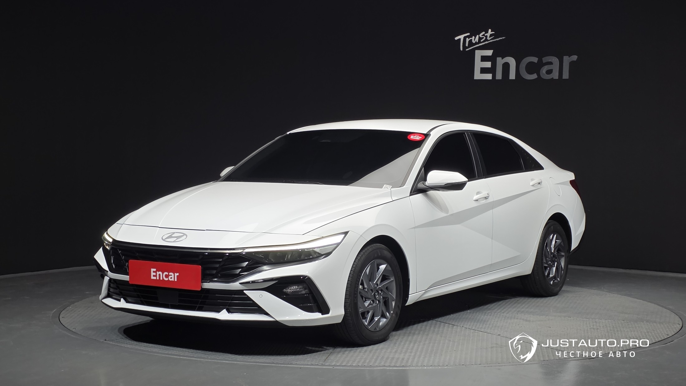 Автомобиль Hyundai AVANTE