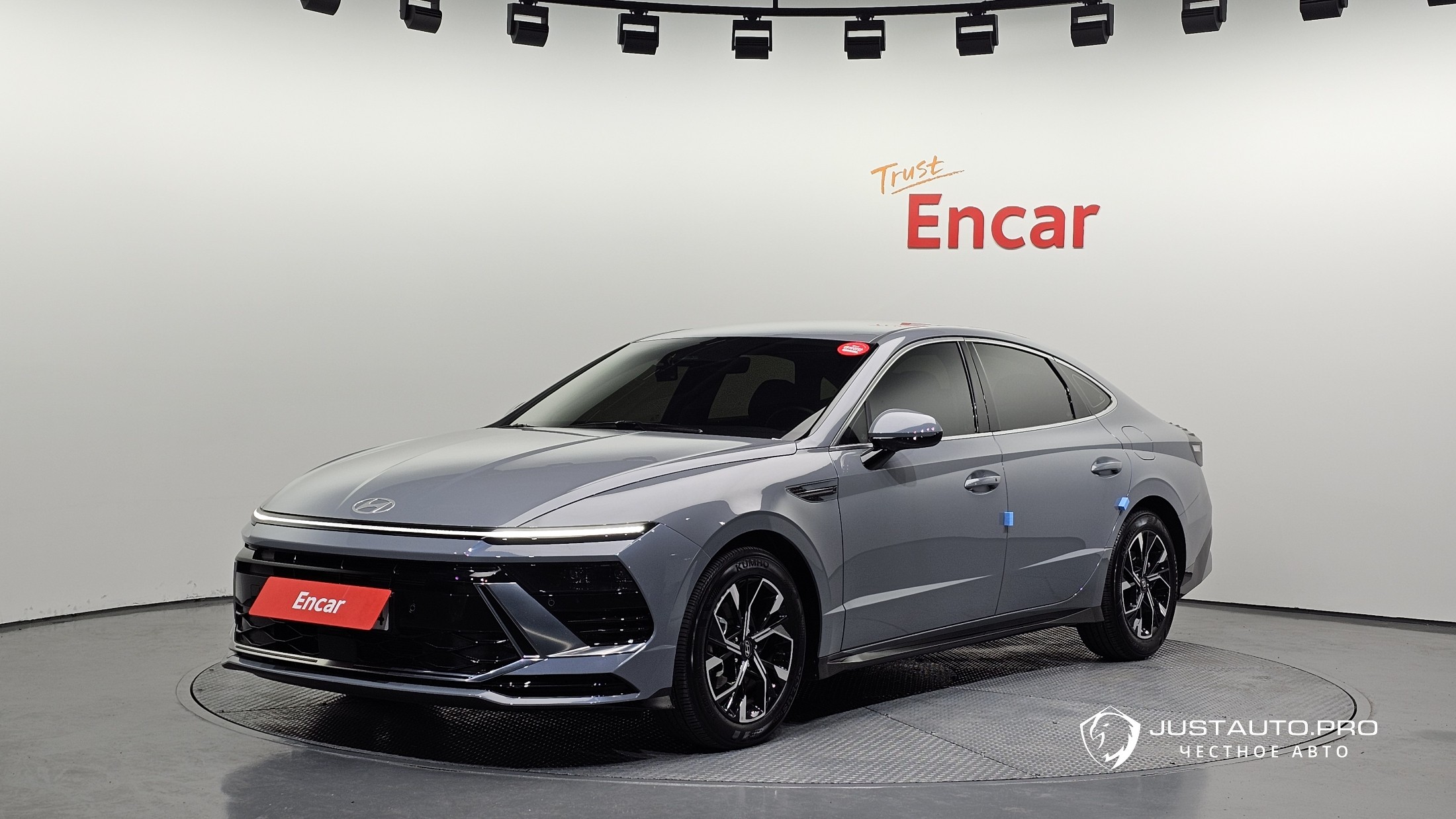 Автомобиль Hyundai Sonata