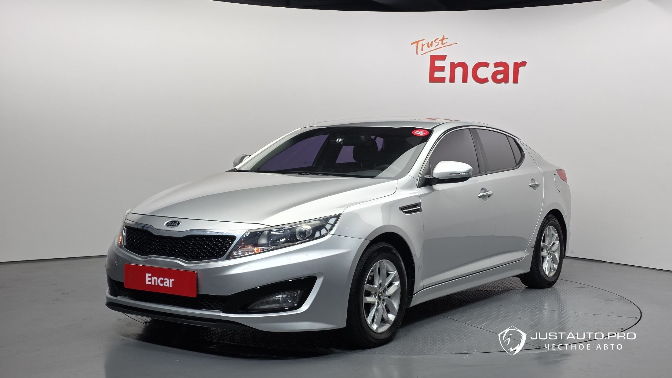 Автомобиль Kia K5