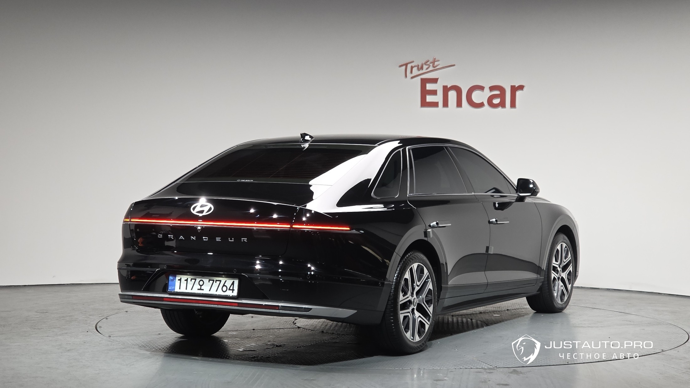 Автомобиль Hyundai Grandeur