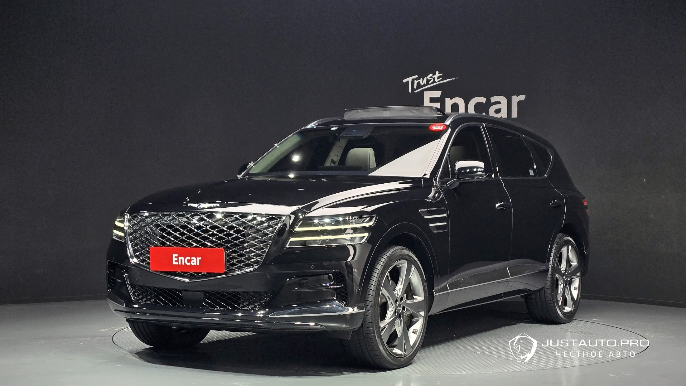 Автомобиль Genesis GV80