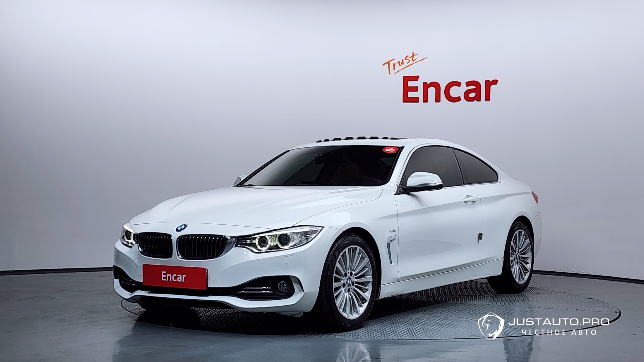 Автомобиль BMW 4-Series