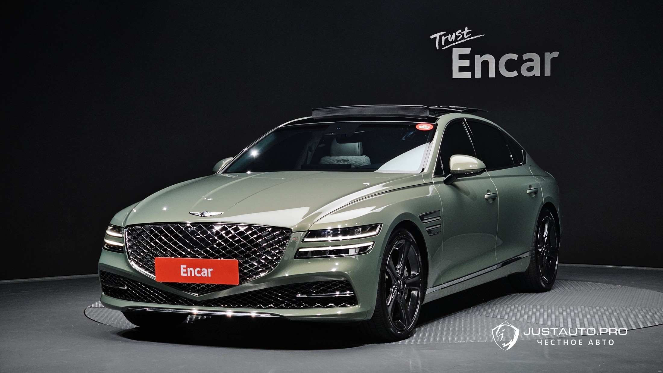 Автомобиль Genesis G80