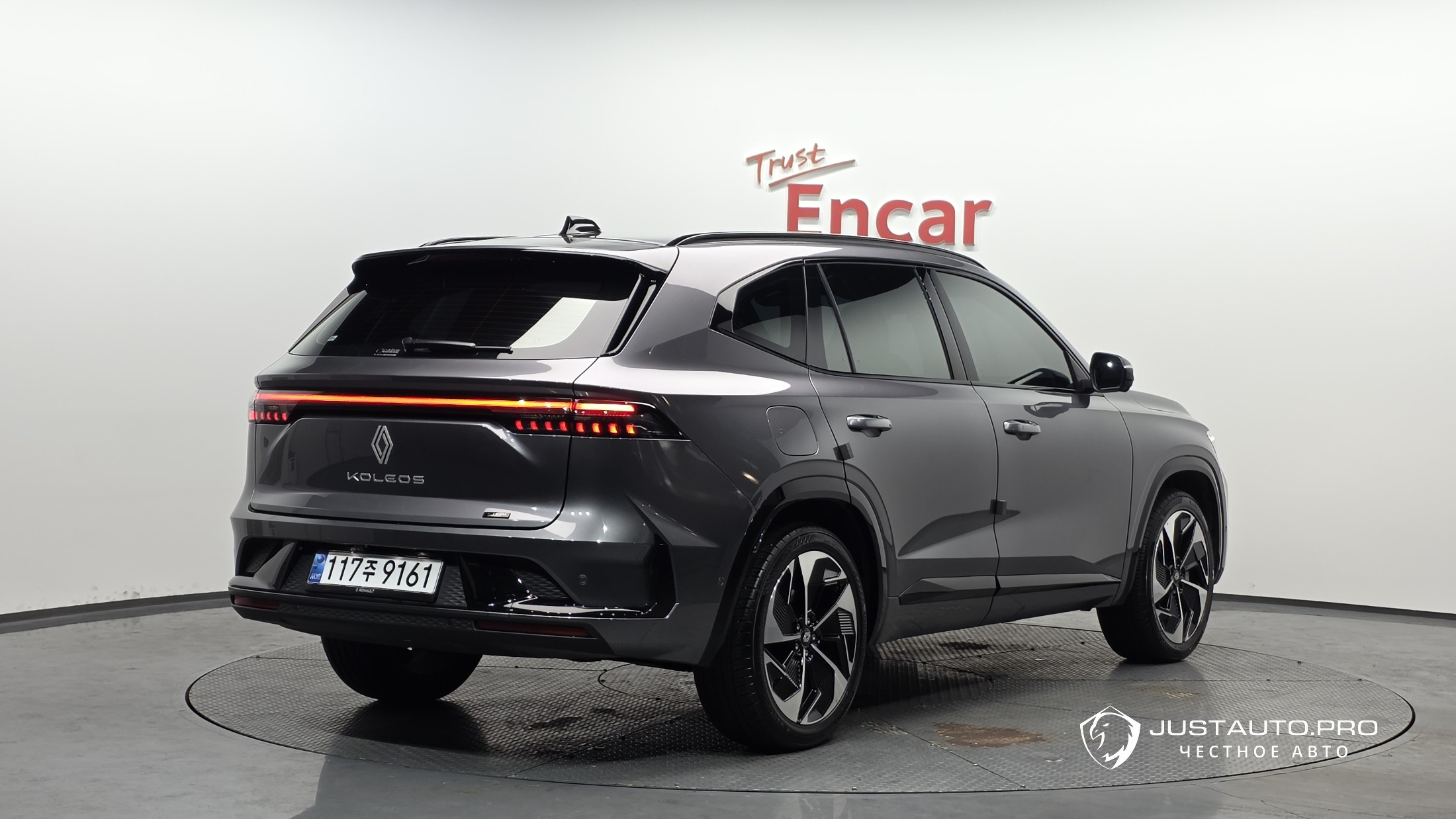 Автомобиль Renault-KoreaSamsung Grand Koleos