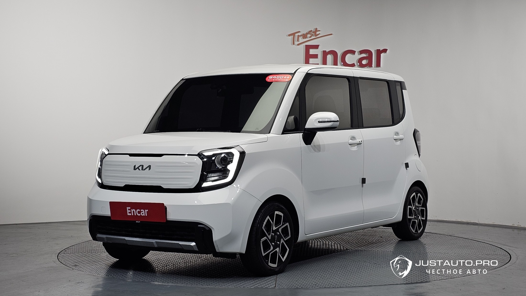 Автомобиль Kia RAY