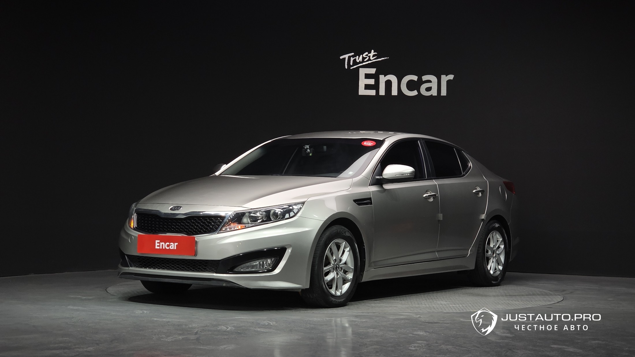 Автомобиль Kia K5