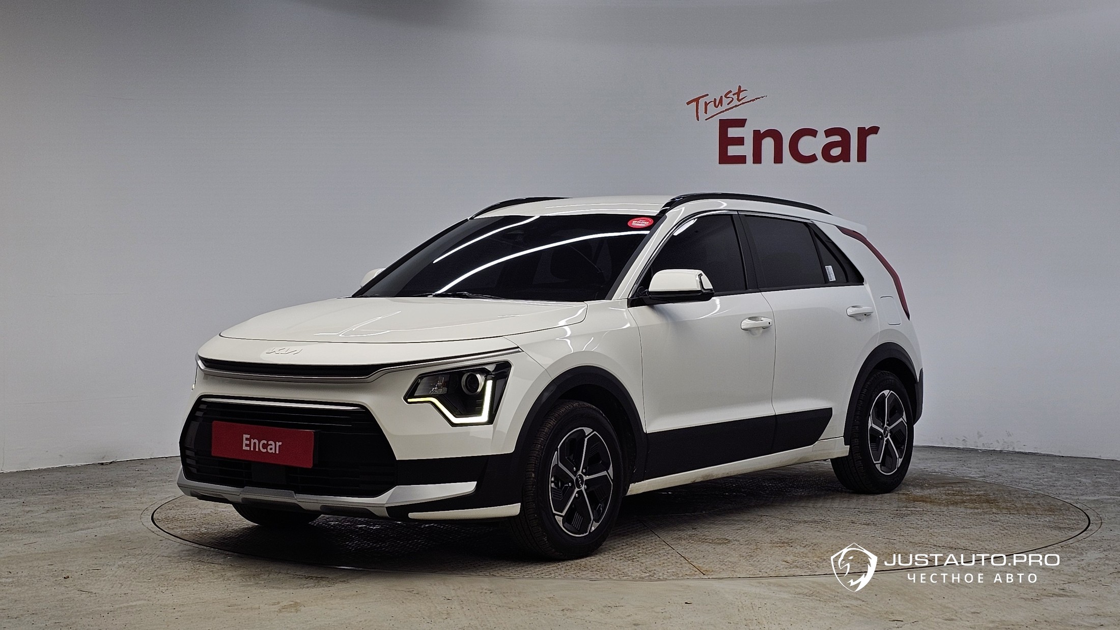 Автомобиль Kia Niro