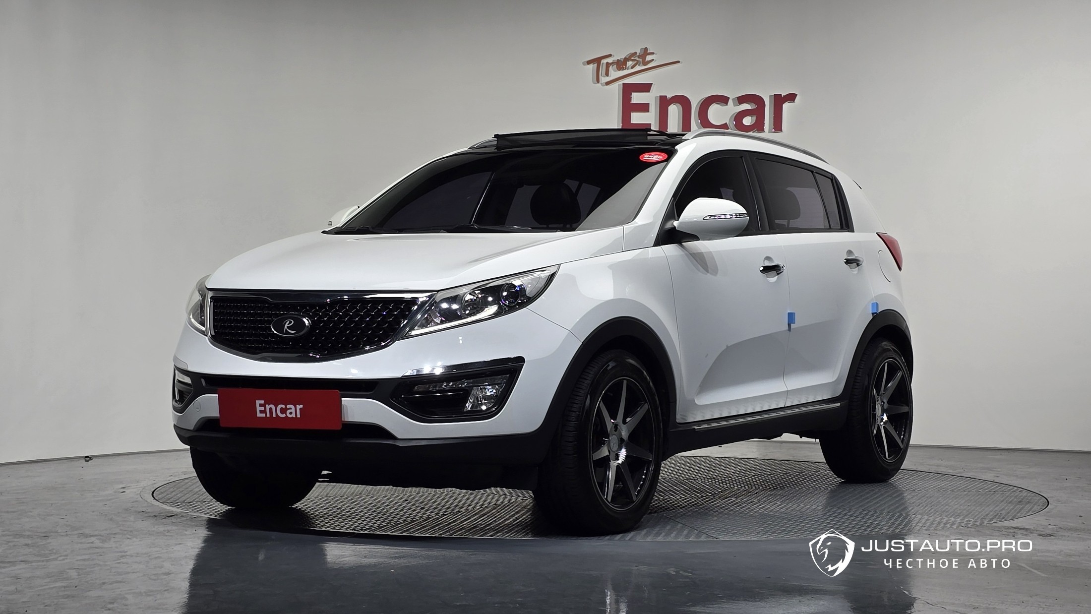 Автомобиль Kia Sportage