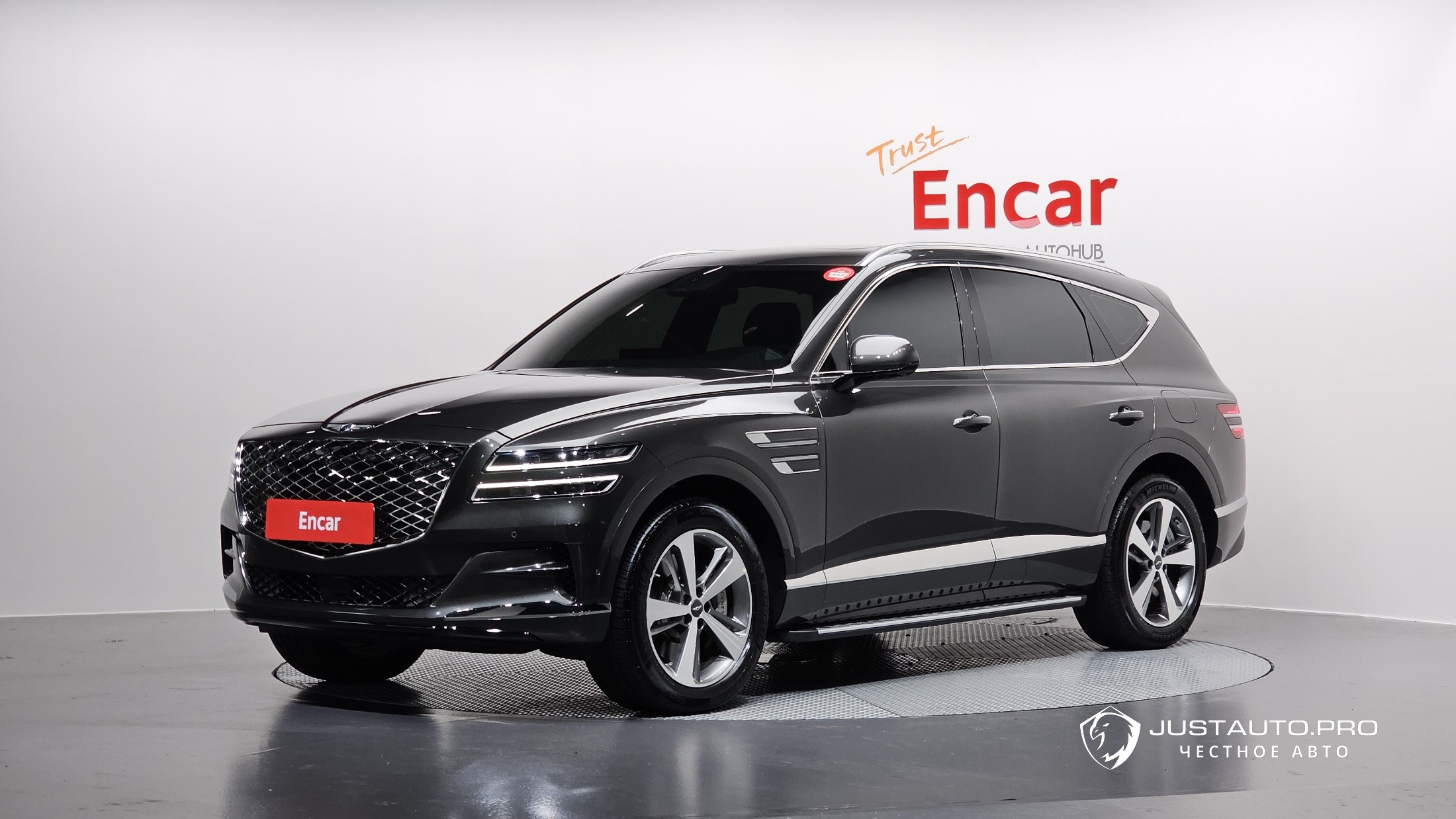 Автомобиль Genesis GV80