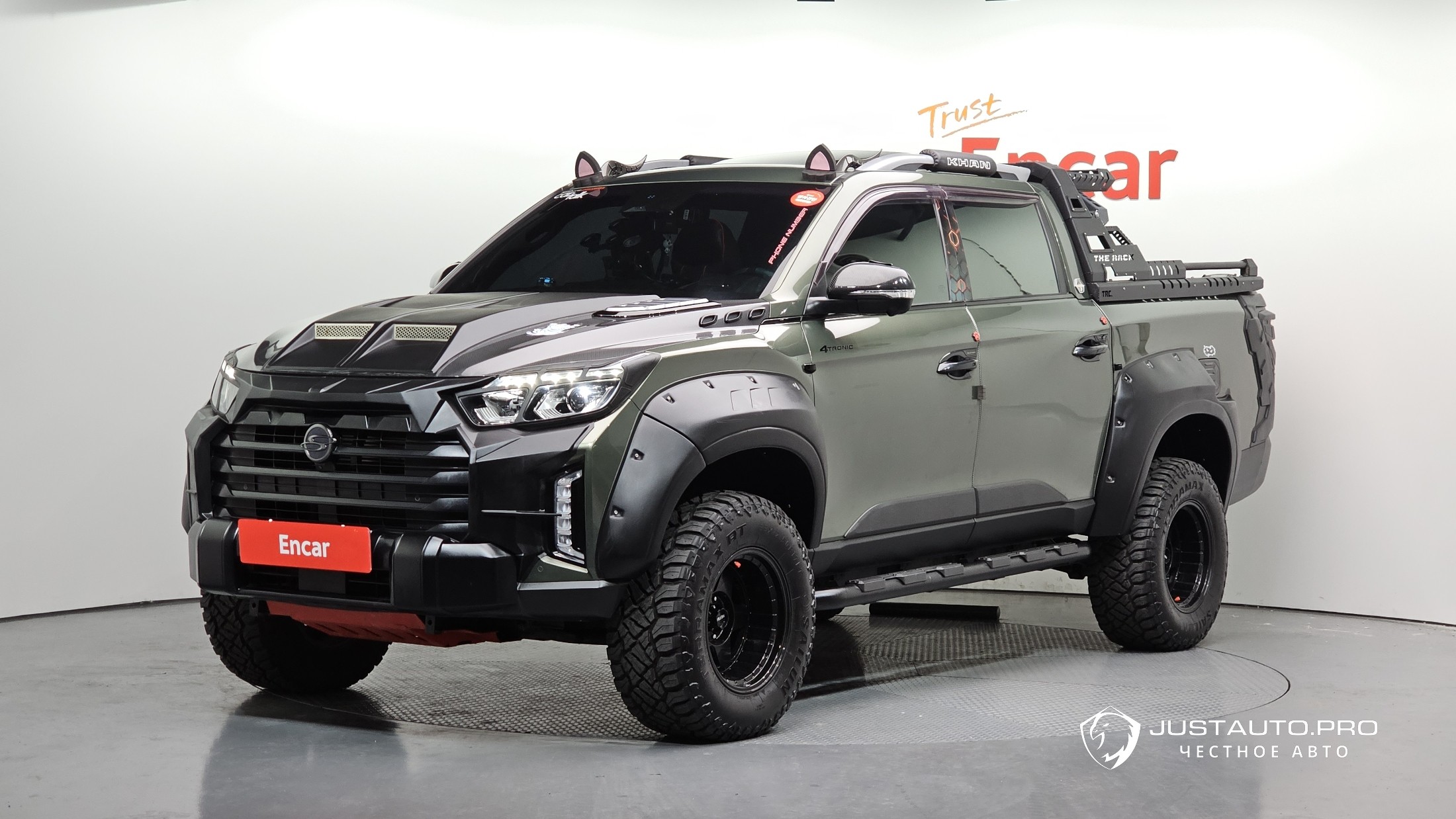 Автомобиль KG_Mobility_Ssangyong Rexton