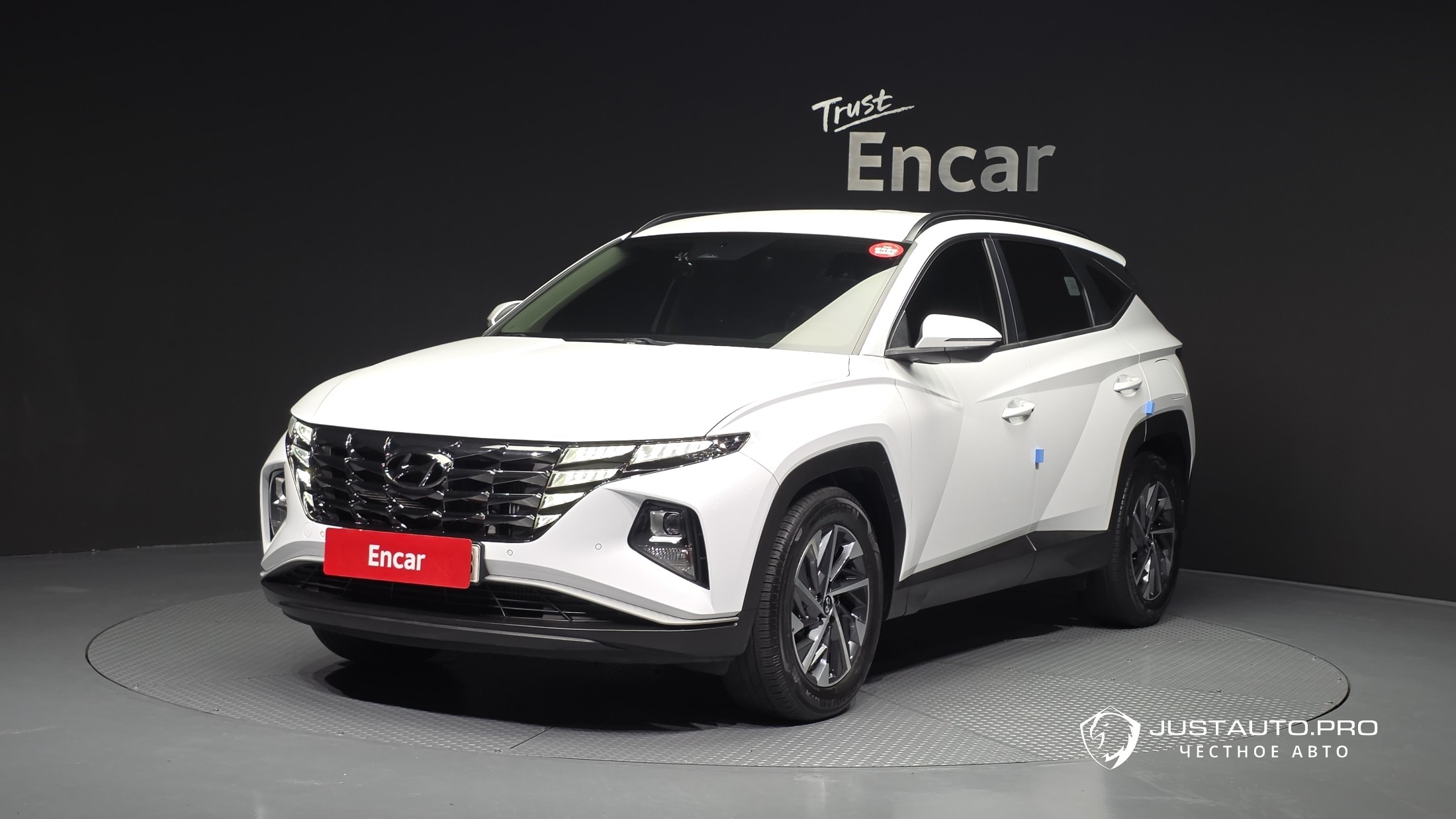 Автомобиль Hyundai Tucson