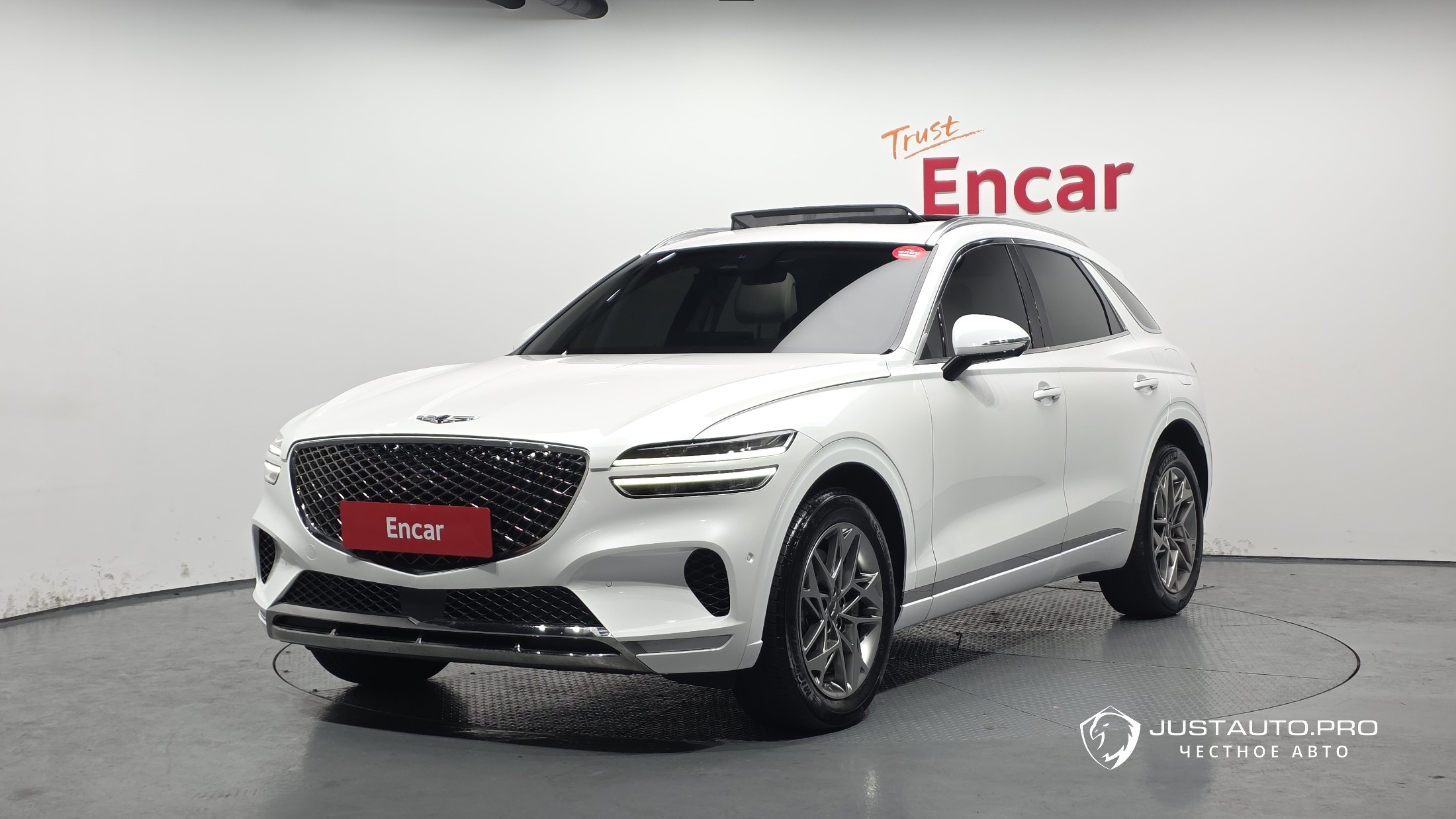 Автомобиль Genesis GV70