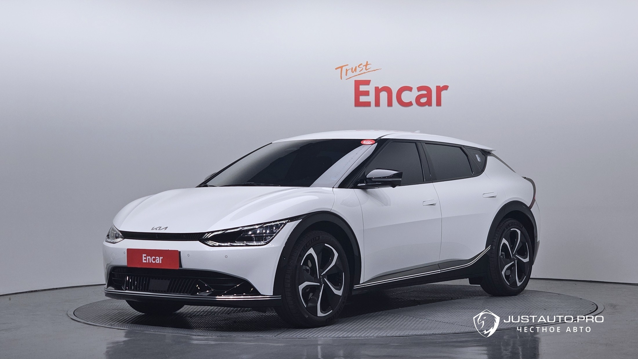 Автомобиль Kia EV6