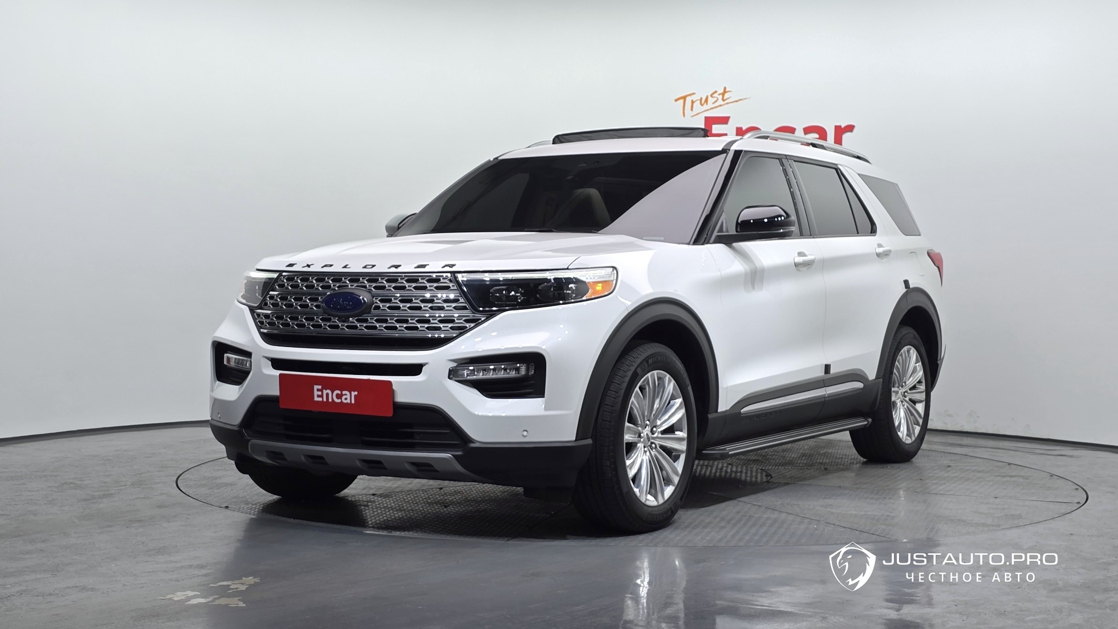 Автомобиль Ford Explorer
