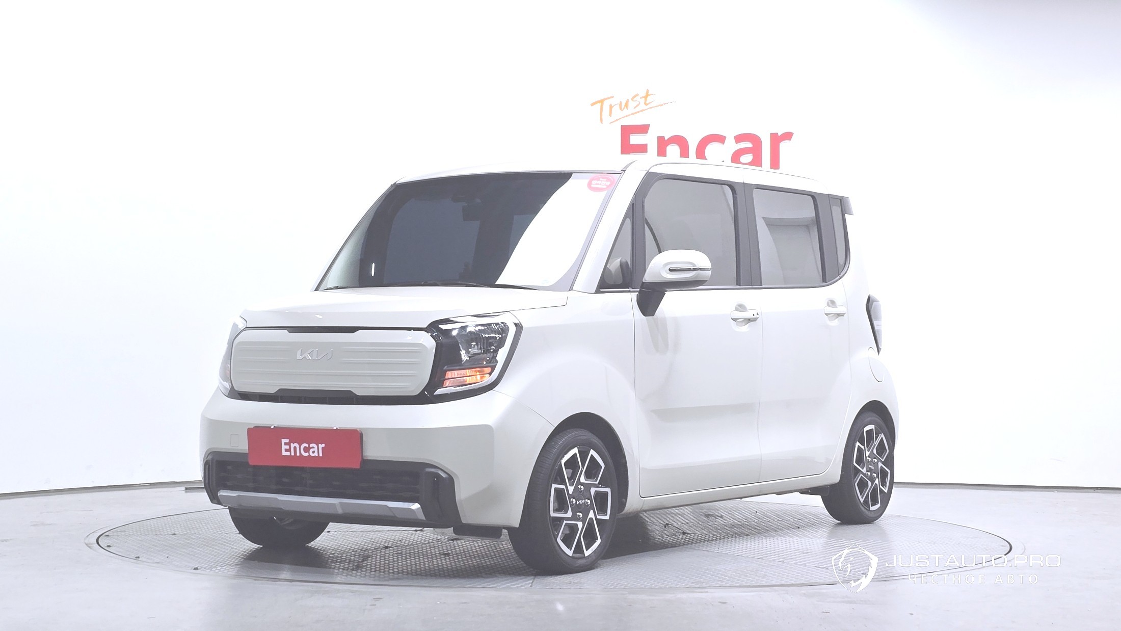 Автомобиль Kia RAY