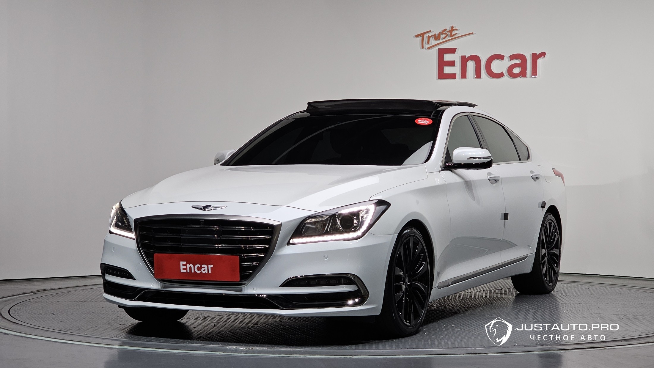 Автомобиль Genesis G80
