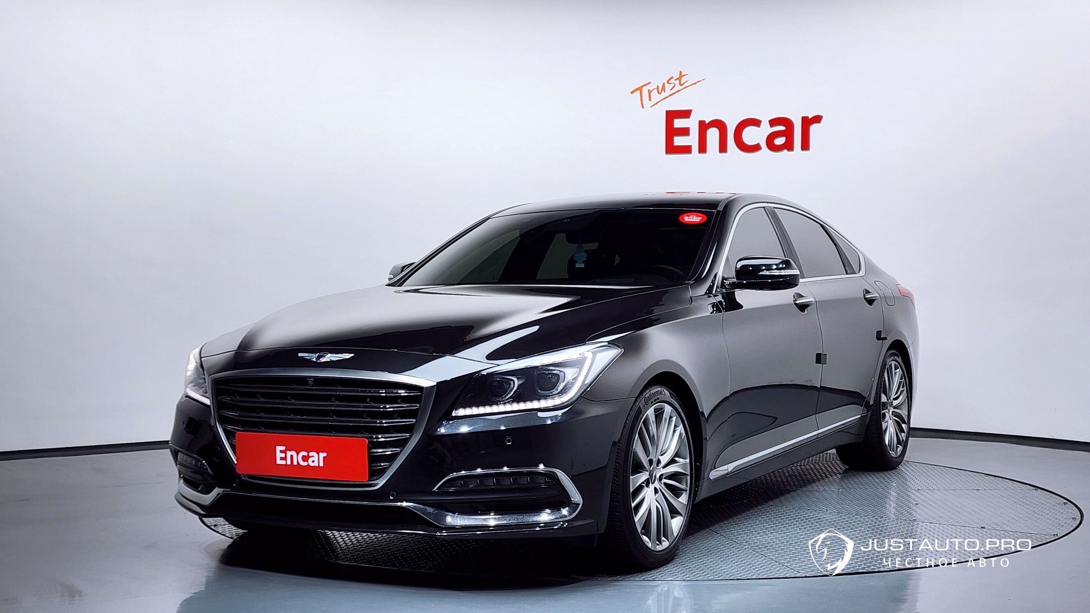 Автомобиль Genesis G80
