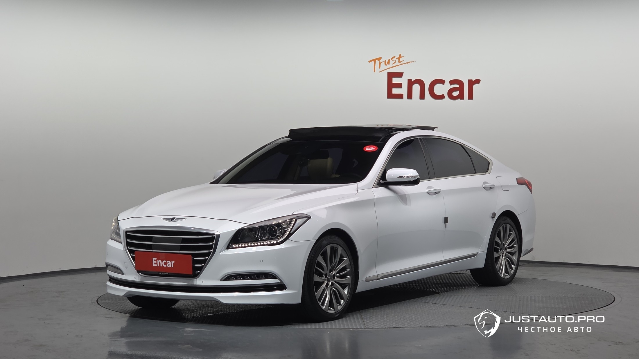 Автомобиль Hyundai Genesis