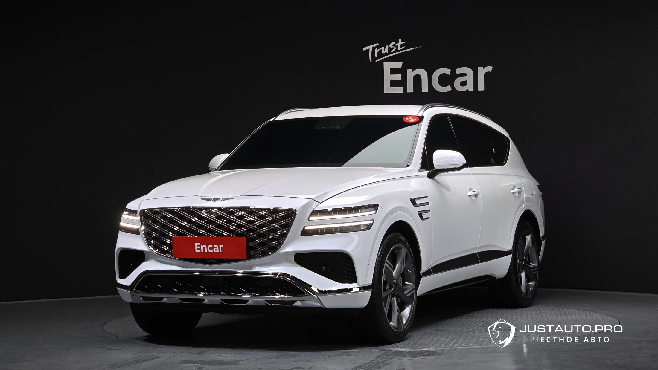 Автомобиль Genesis GV80