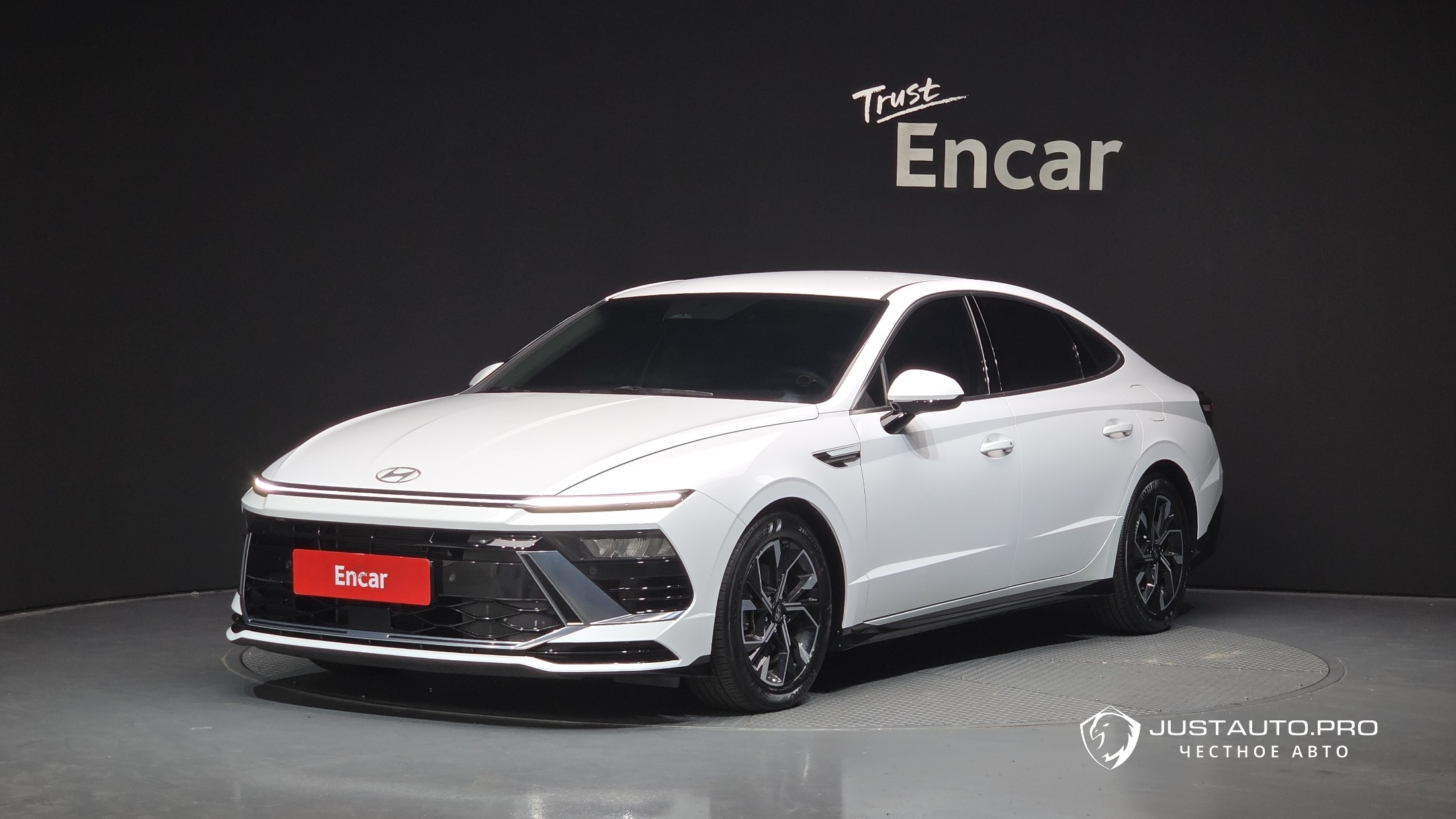 Автомобиль Hyundai Sonata