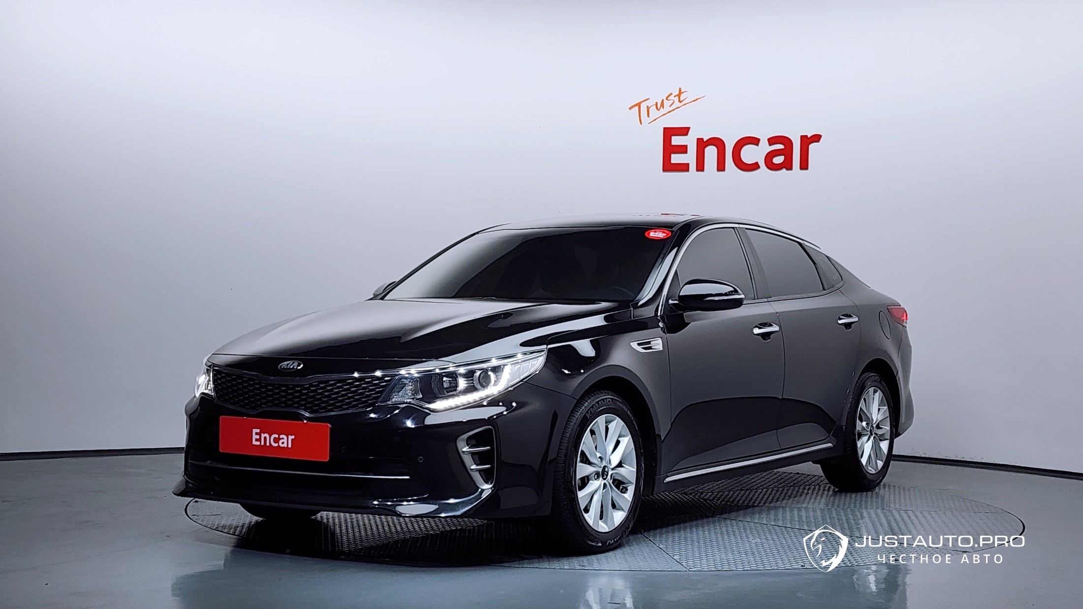 Автомобиль Kia K5