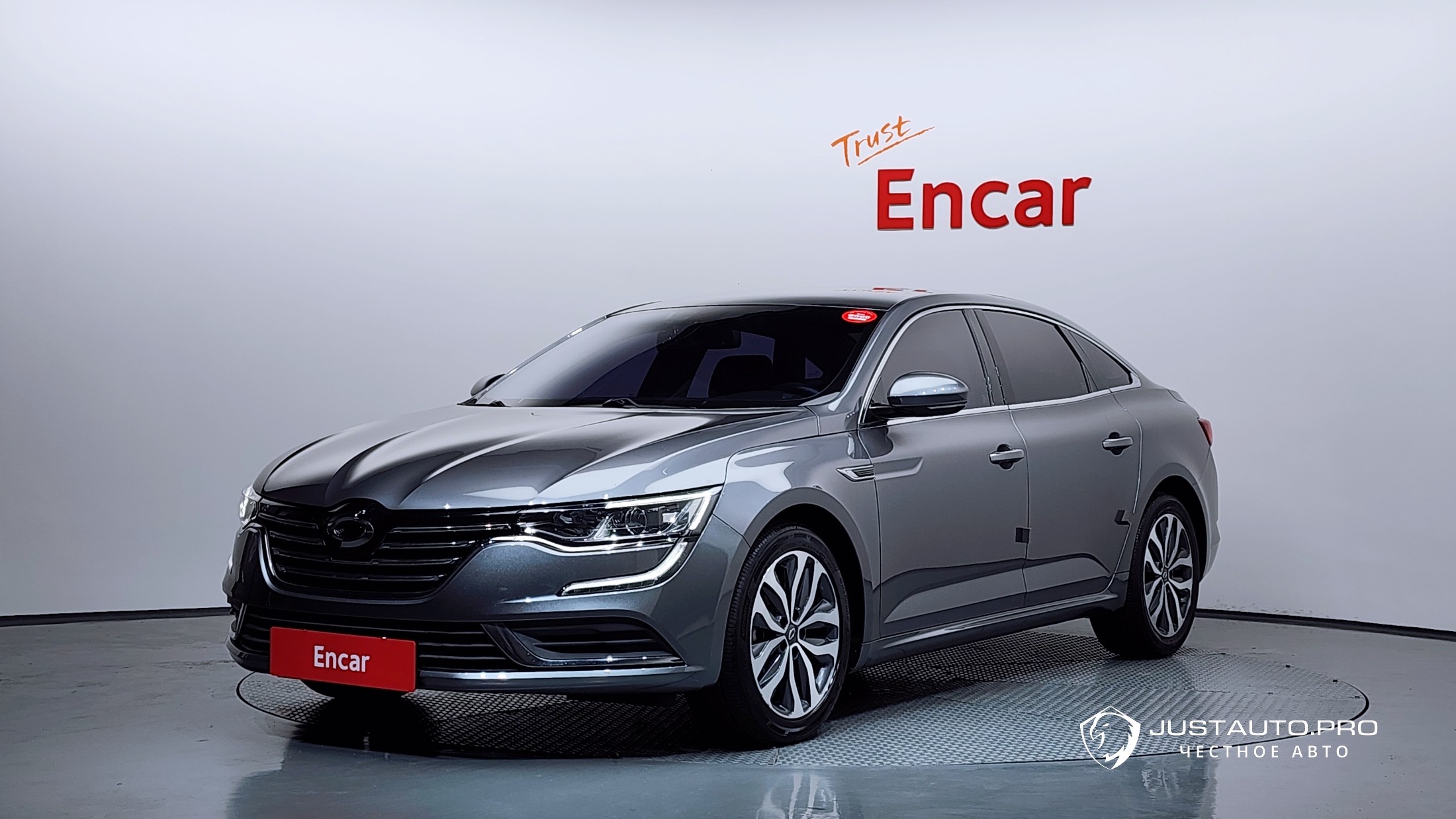 Автомобиль Renault-KoreaSamsung SM6